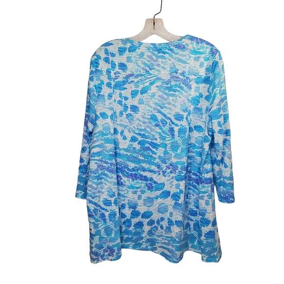 CHICO'S Blue White Print High Low Hem Tunic Tee 3/4 Sleeve V Neck Sz 3 XL - Picture 3 of 6